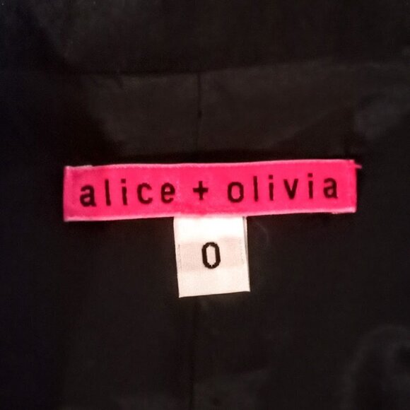 Alice + Olivia Black Silk Pleat Front Jacket - Picture 4 of 6